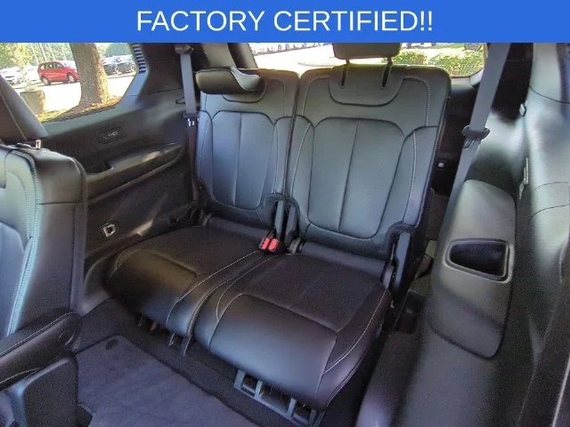 Used 2025 Red Jeep Limited image 33