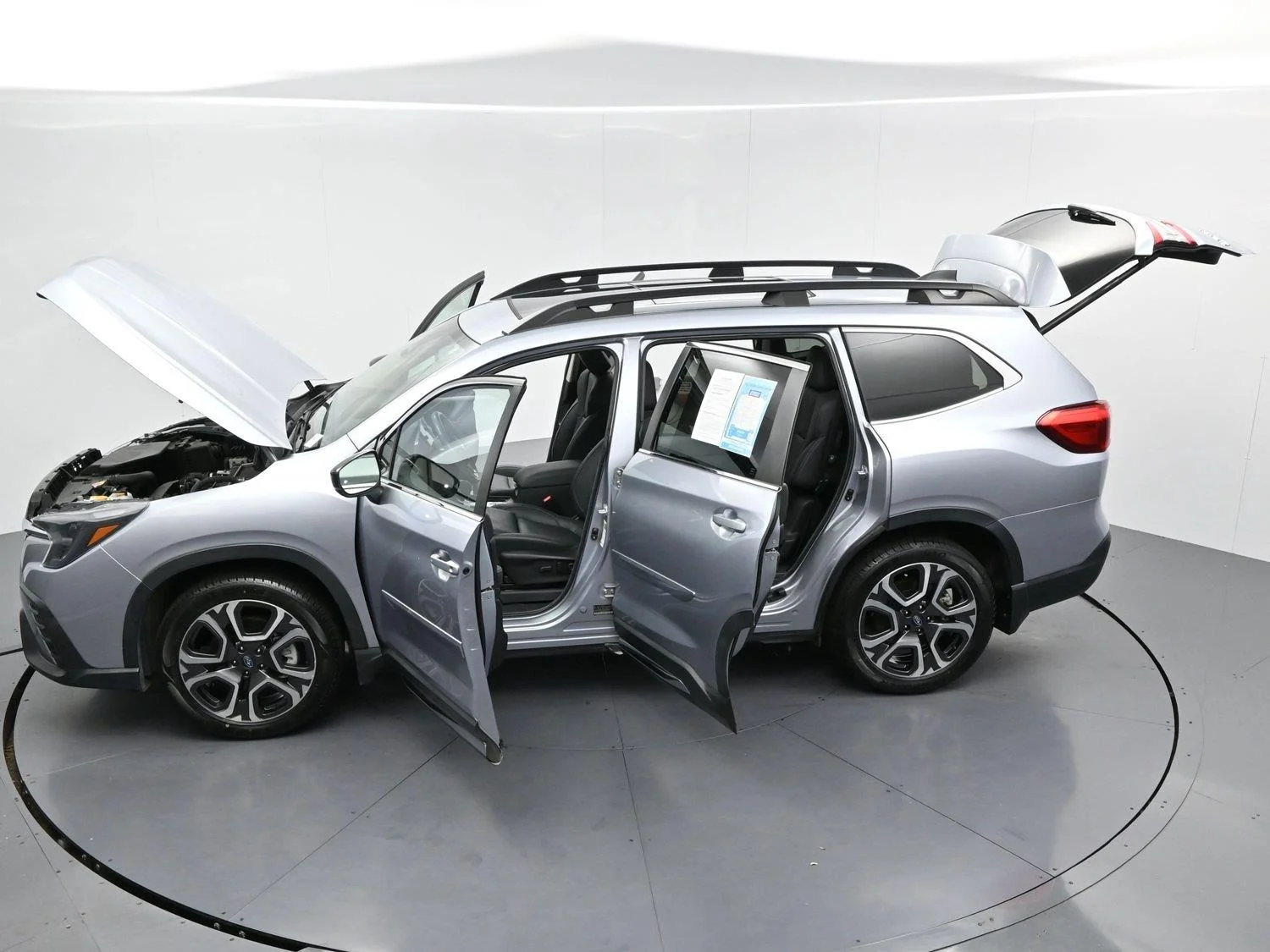 Used 2024 Ice Silver Metallic Subaru Limited image 48