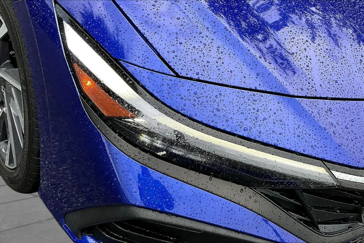 Used 2025 Intense Blue Hyundai SEL Sport image 27