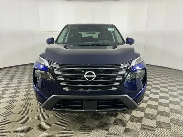 New 2027 Blue Nissan SV image 2