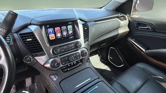 Used 2020 Gray Chevrolet Premier image 25