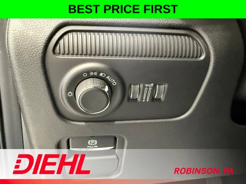 New 2026 High Gloss Black Exterior Paint Jeep Limited Reserve image 29