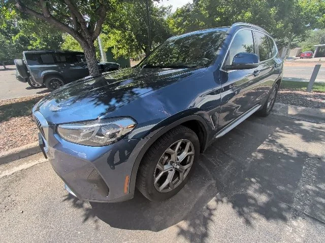 2022 BMW X3 xDrive30i's photo