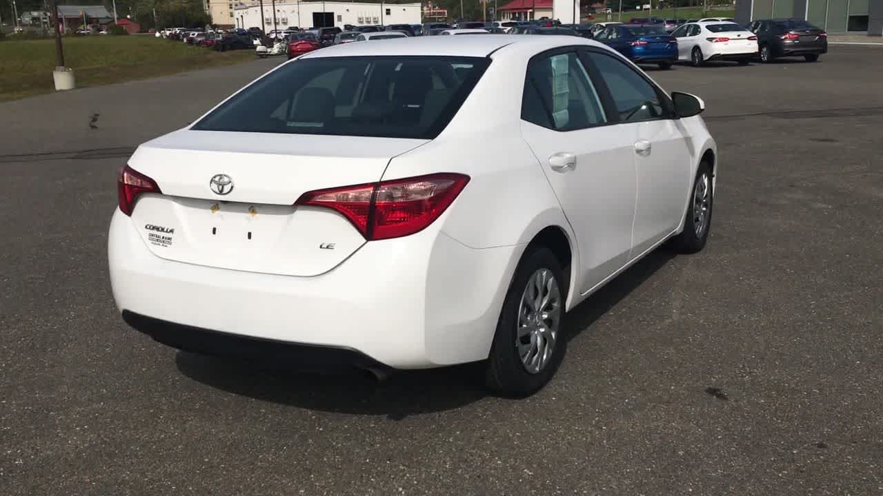 Used 2018 Super White Toyota LE image 8
