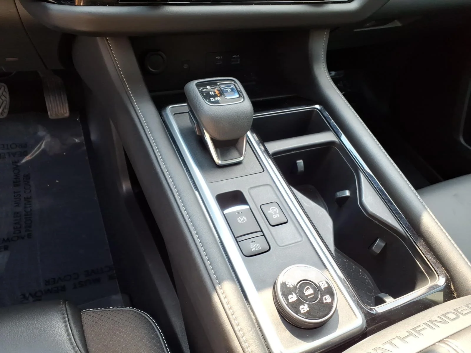 Used 2022 Gun Metallic (kad) Nissan SL image 11