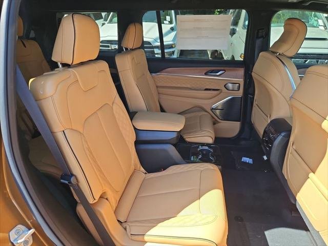 New 2026 Copper Shino Metallic Clear-Coat Exterior Paint Jeep Summit image 15