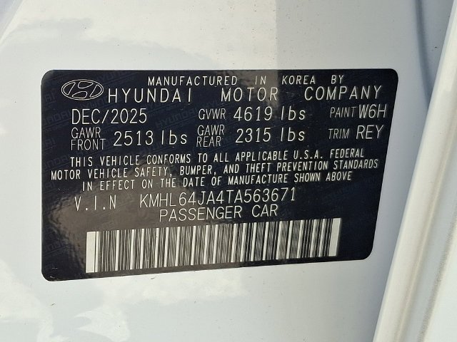 New 2026 White Hyundai SEL Sport image 18
