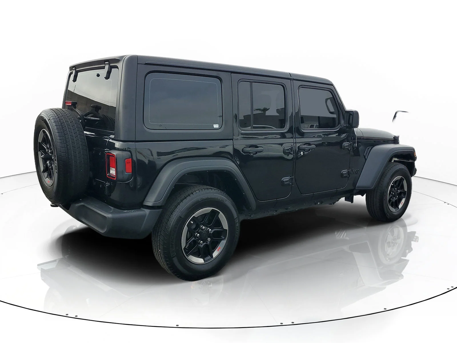 Certified Used 2023 Black Jeep Sport image 3