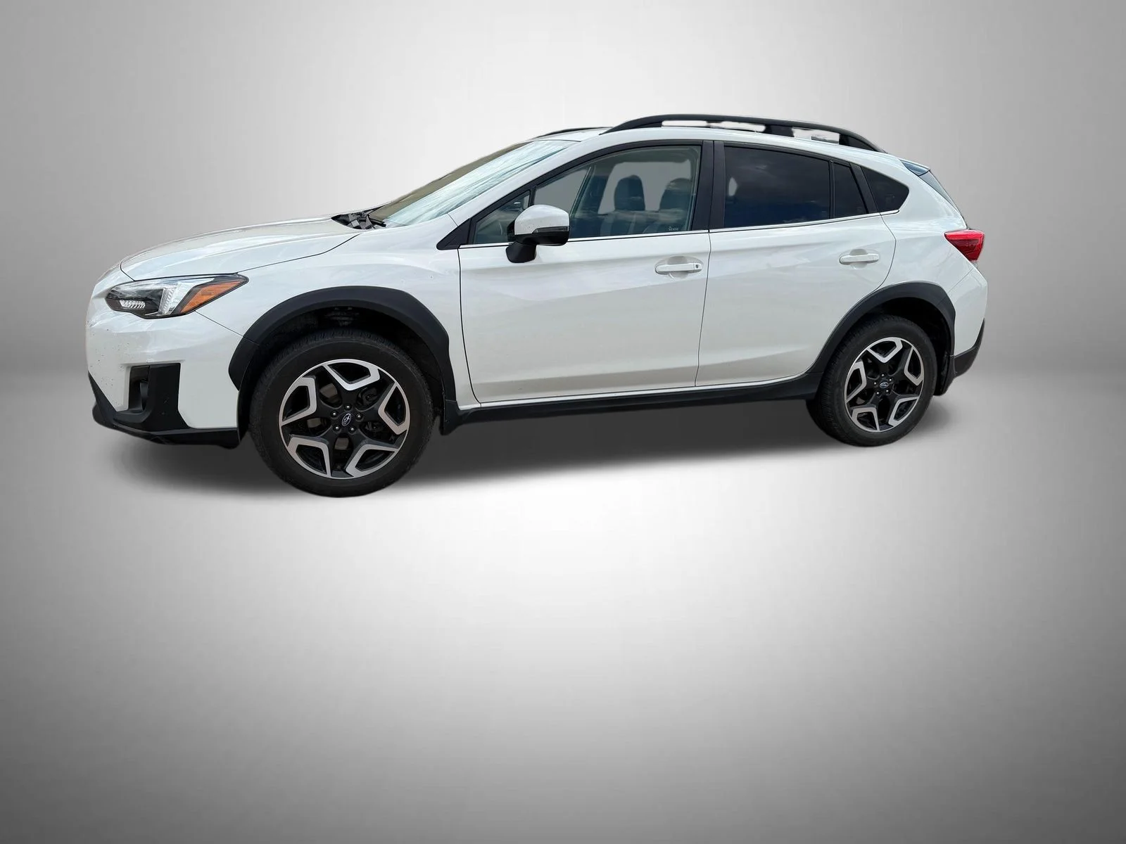Used 2019  Subaru 2.0i Limited image 3