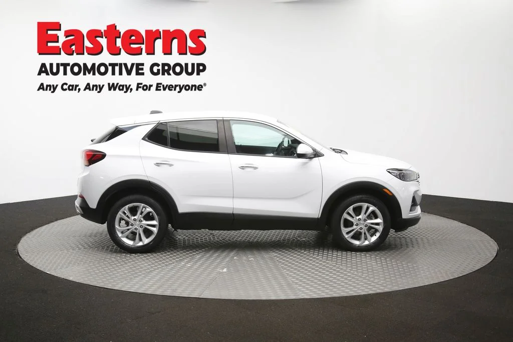 Used 2022 White Buick Preferred image 44