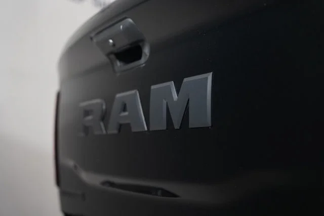 New 2026 Diamond Black Crystal Pearl-Coat Exterior Paint RAM Big Horn image 42