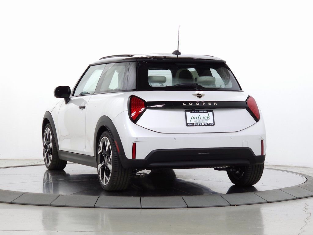 Used 2025 White Metallic MINI Iconic image 6