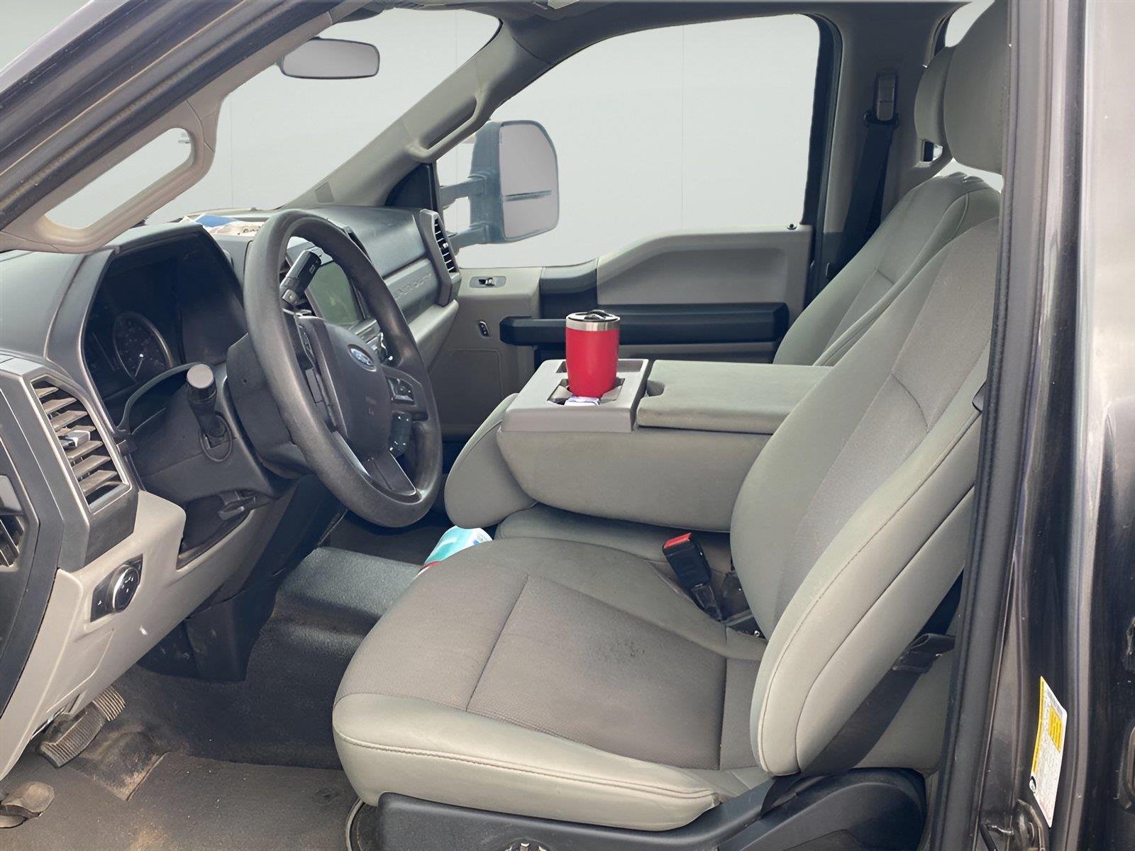 Used 2020 Magnetic Ford XL image 7