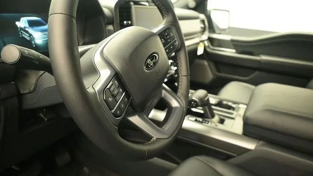 New 2026 Gray Ford Lariat image 20