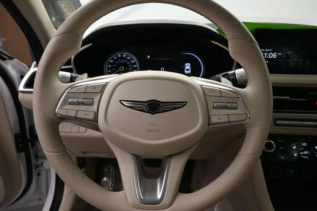 Used 2026 White Genesis 2.5T Prestige image 27