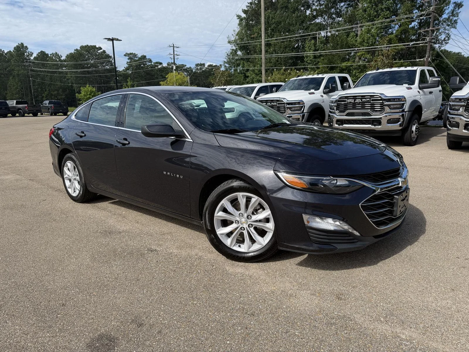 Used 2023 Dark Ash Metallic Chevrolet LT image 3
