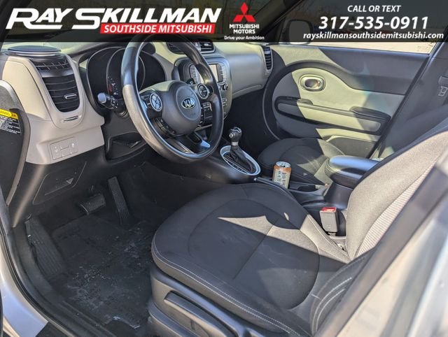 Used 2017 Silver Kia Plus image 19