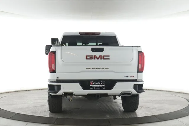 Used 2023 White GMC AT4 image 11