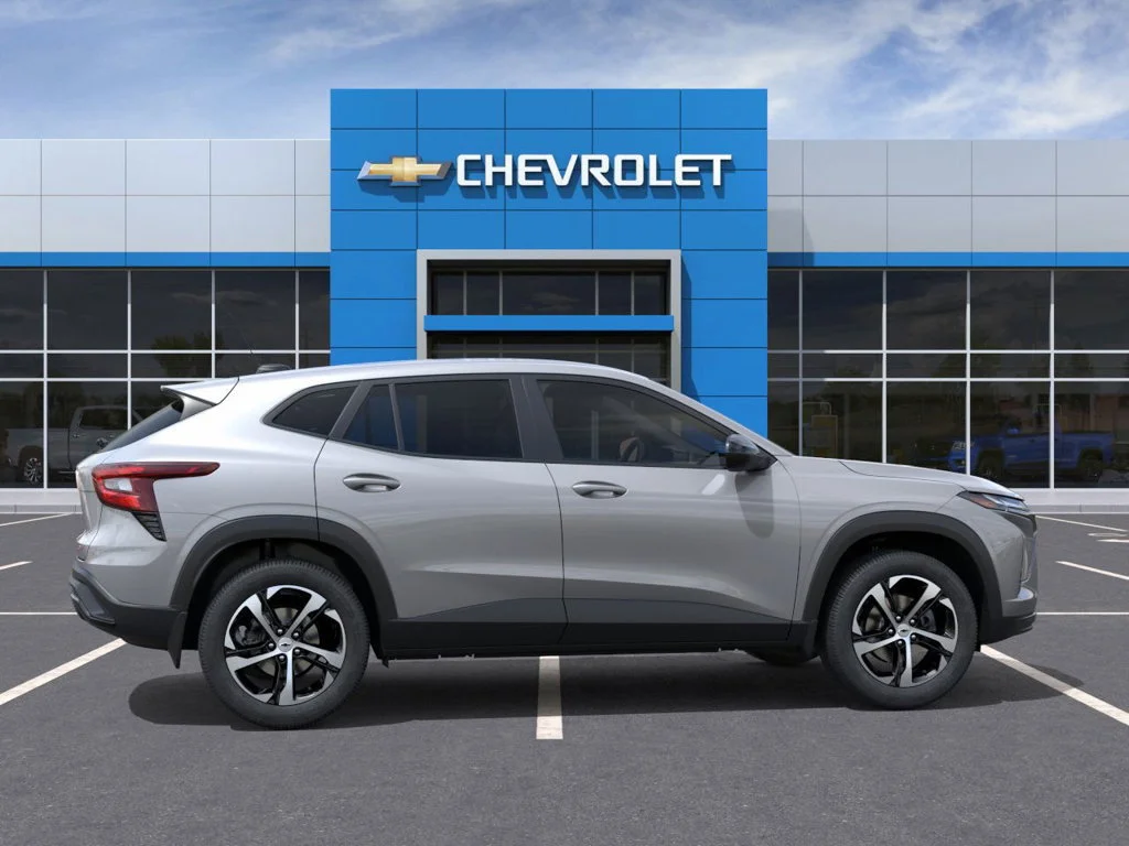 New 2026 Sterling Gray Metallic Chevrolet 1RS image 5