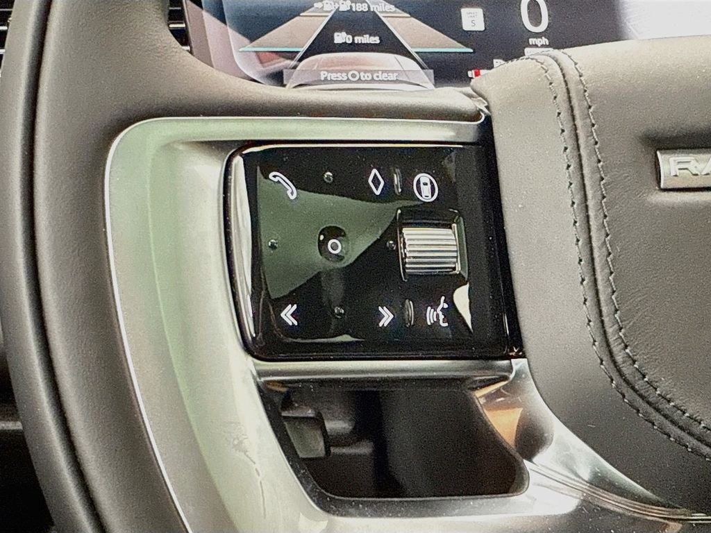 New 2026 Santorini Black Land Rover SE image 12