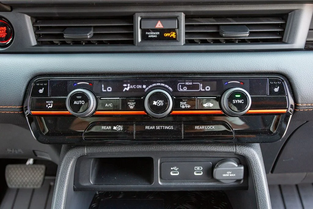 New 2026 Ash Green Metallic Honda TrailSport w/Pet Package image 21