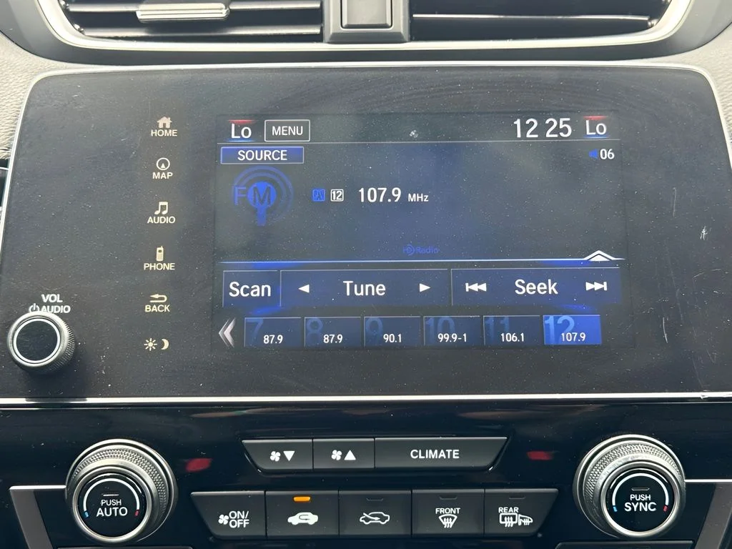 Used 2021 Blue Honda Touring image 19