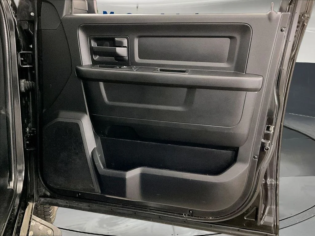 Used 2017 Black Ram Tradesman image 29