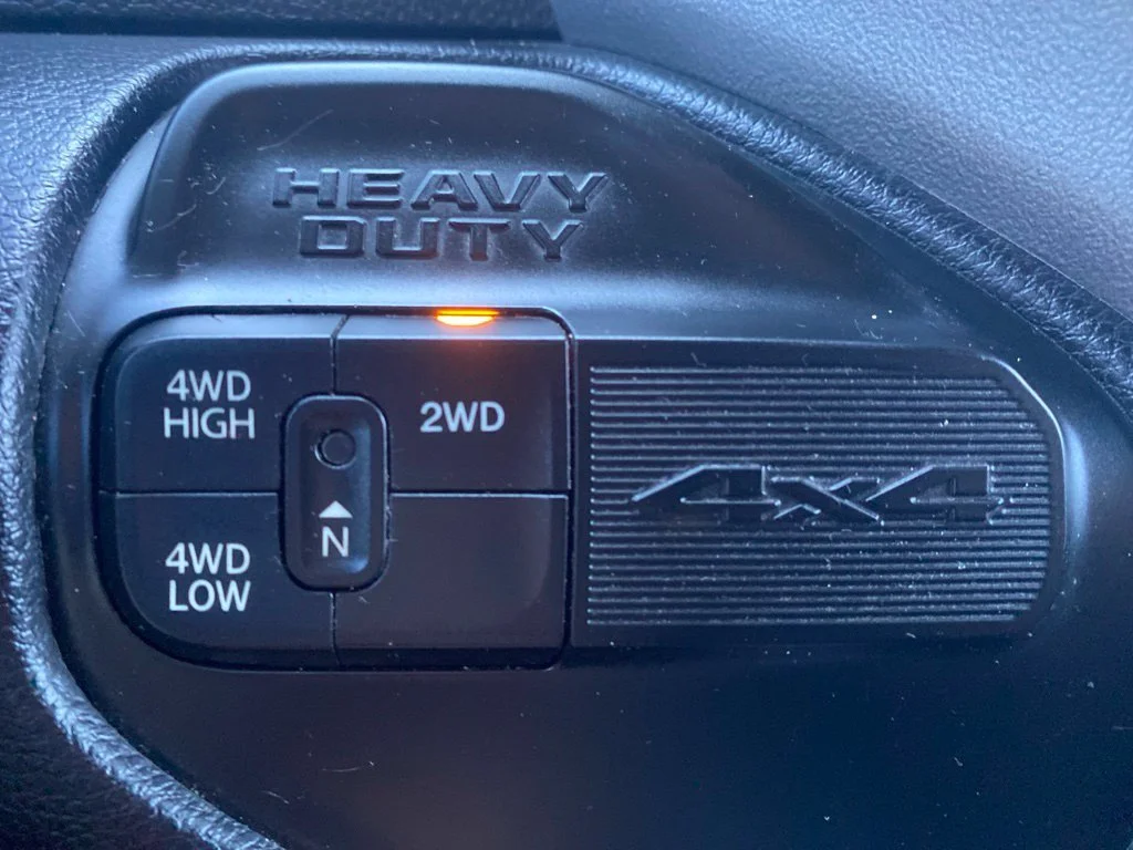 Used 2022  Ram Laramie image 26