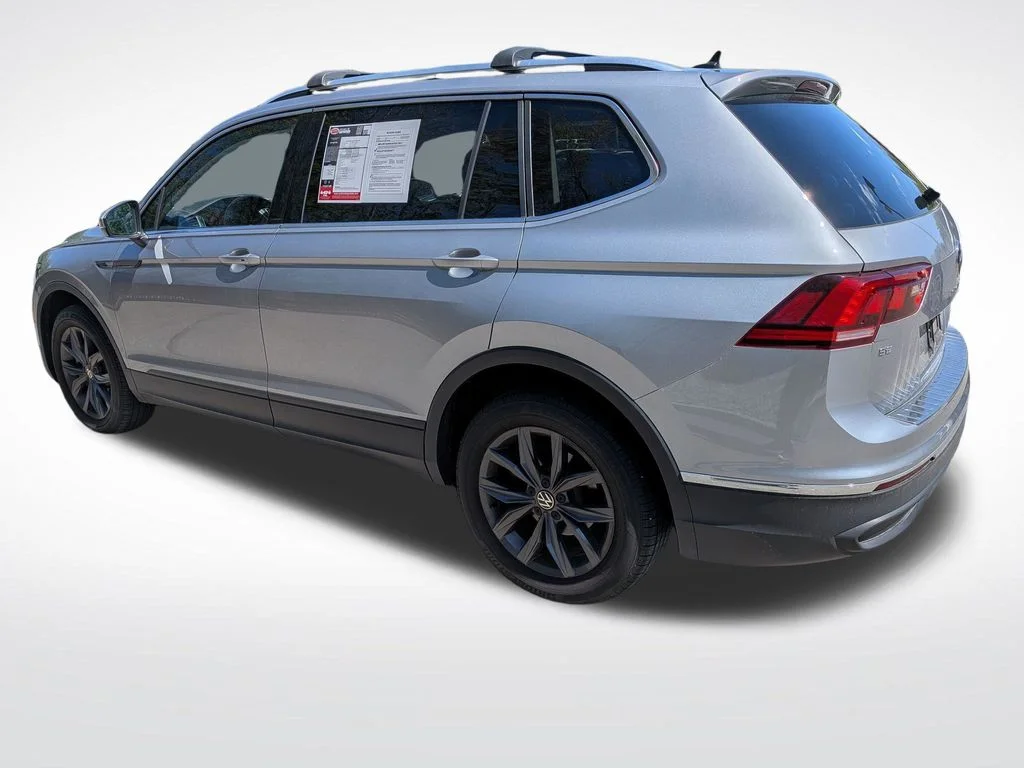 Used 2024 Silver Volkswagen 2.0T SE image 6