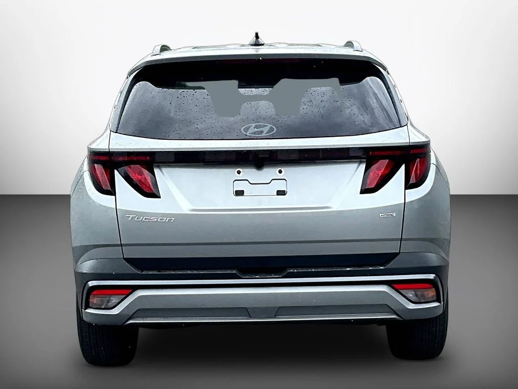 New 2026 Silver Hyundai SEL image 4