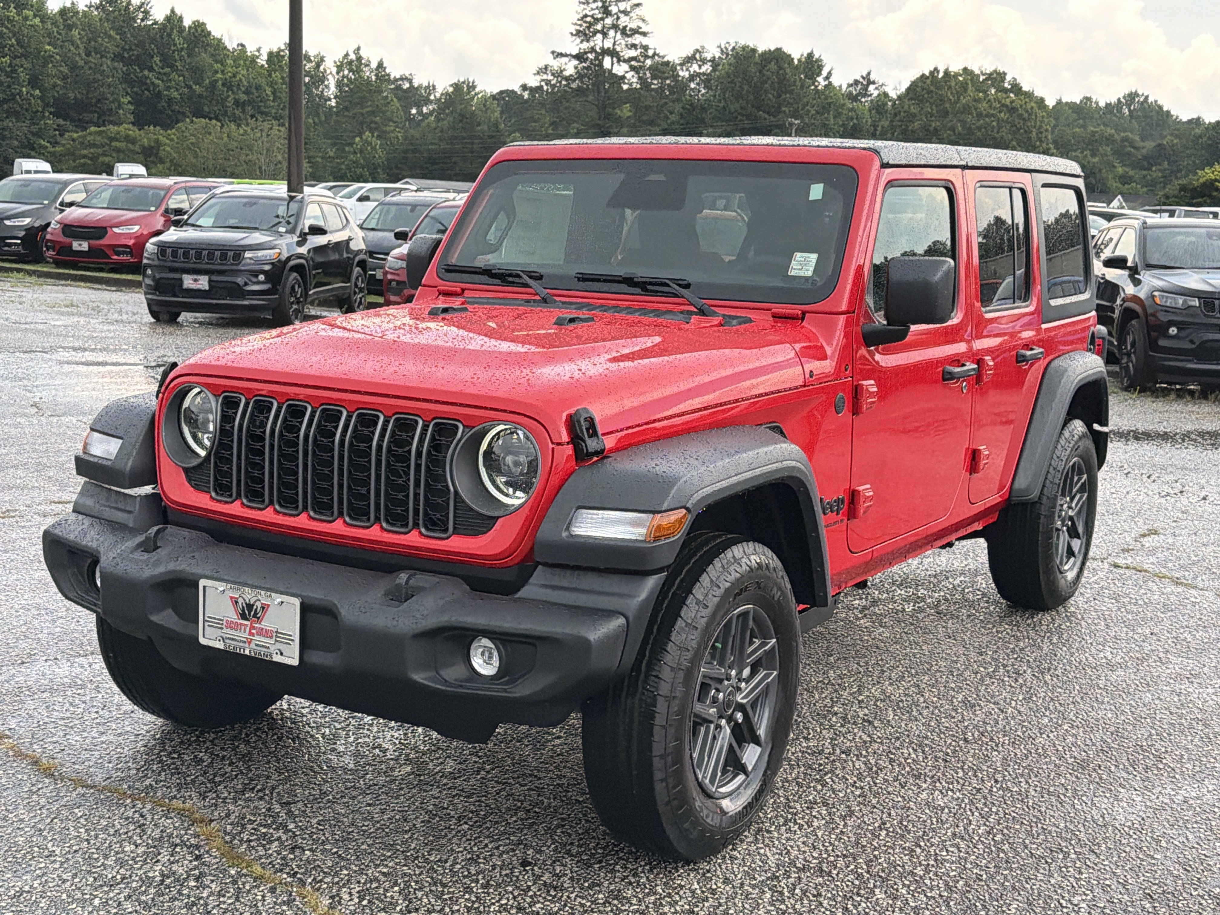 New 2026 Firecracker Red Clear-Coat Exterior Paint Jeep Sport S image 4