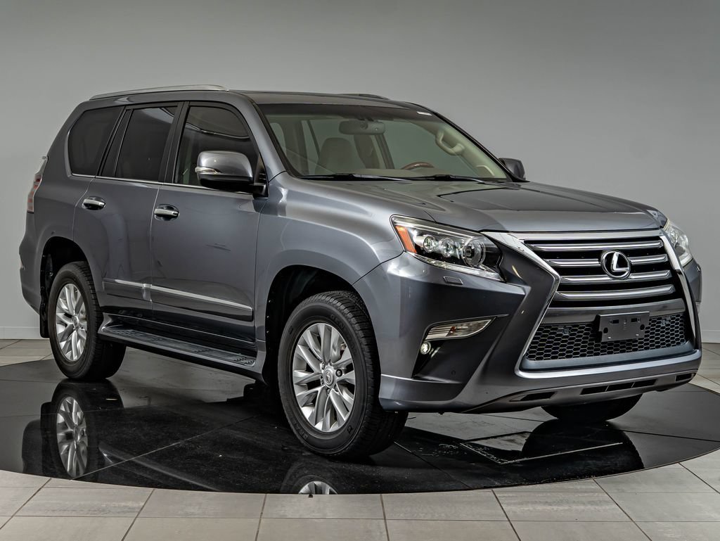 Used 2016 Nebula Gray Pearl Lexus 460 image 3
