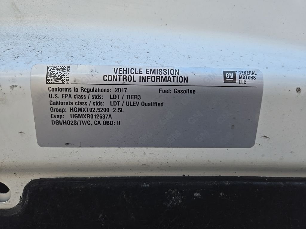 Used 2017 White Buick Essence image 26