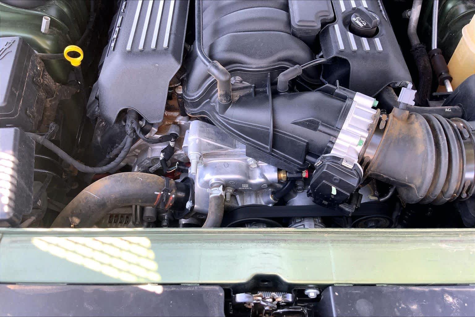 Used 2021 F8 Green Dodge R/T Scat Pack image 33