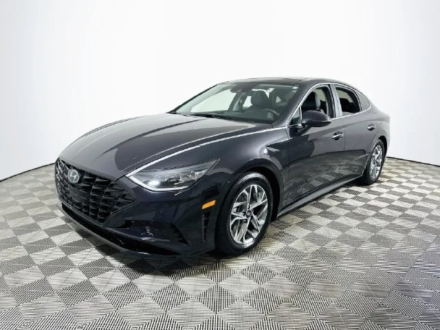 Certified Used 2023 Blue Hyundai SEL image 7