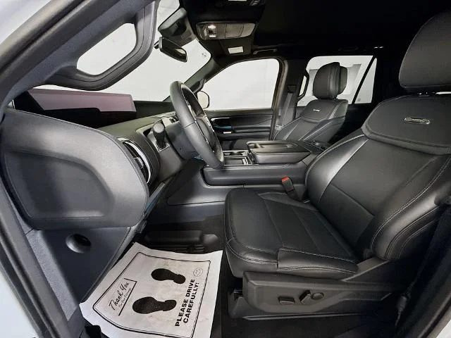 New 2026 Space Silver Metallic Ford MAX Platinum® image 57