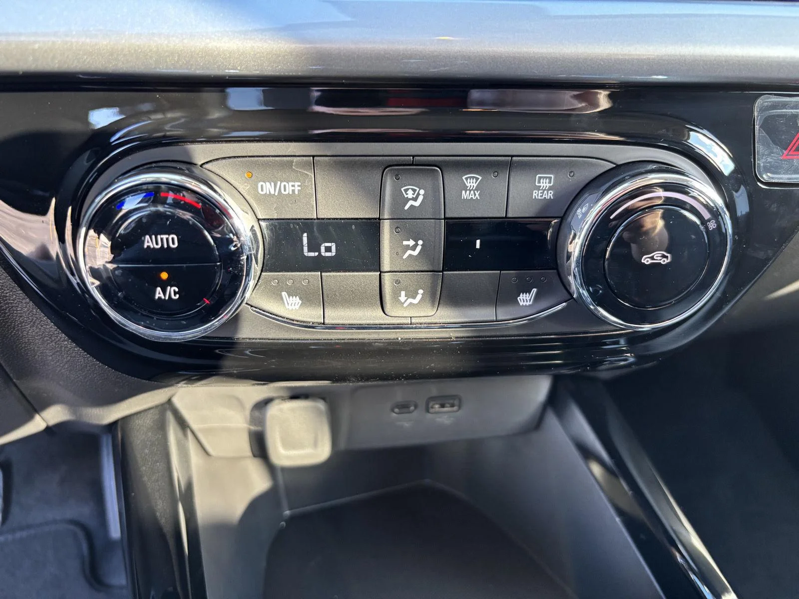 2026 Chevrolet Trax LT - Photo 47