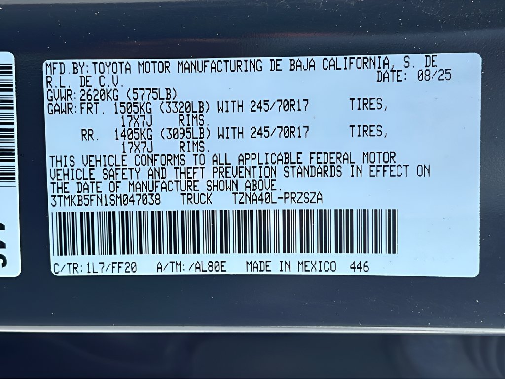 Used 2025  Toyota SR5 image 24