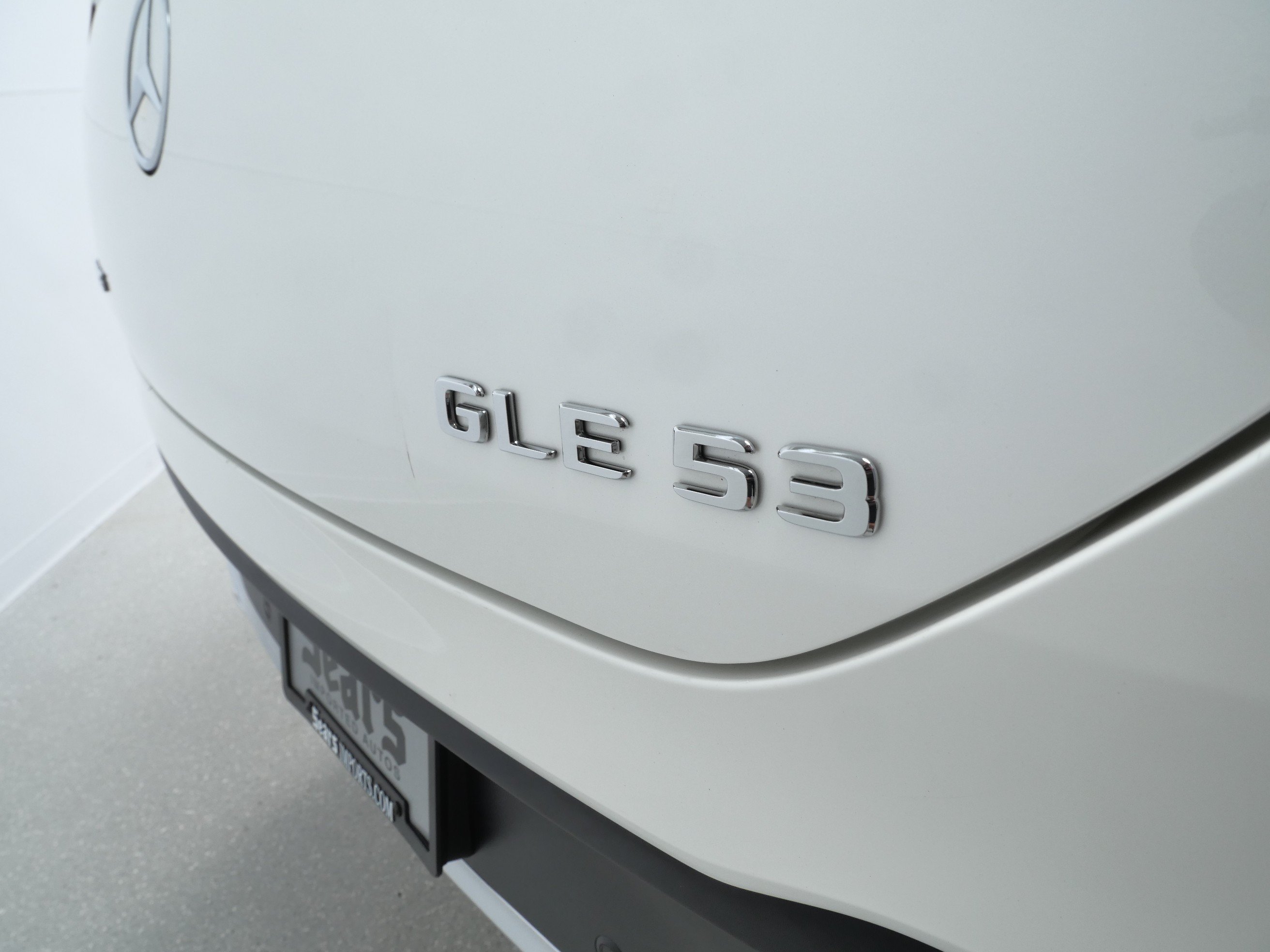 Certified Used 2024 MANUFAKTUR Diamond White Metallic Mercedes-Benz AMG® GLE 53 image 6