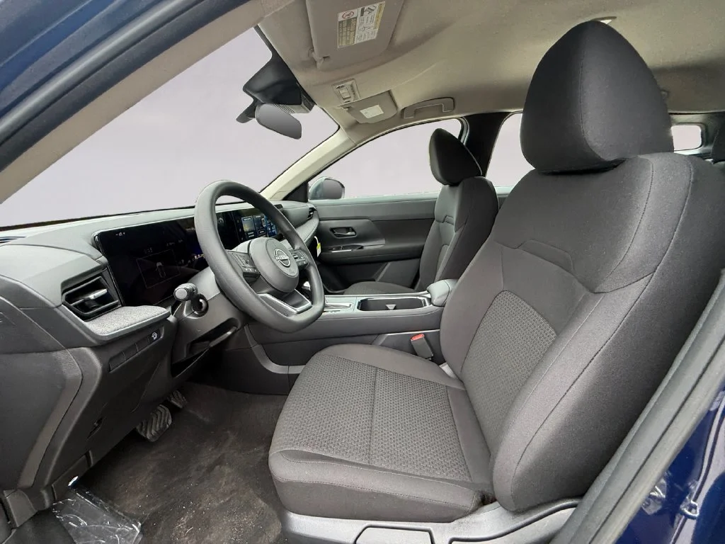 New 2027 Blue Nissan S image 10