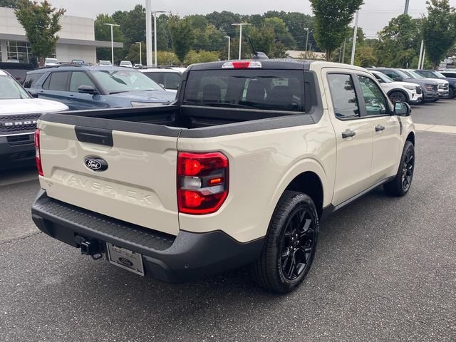 New 2025 Beige Ford XLT image 28