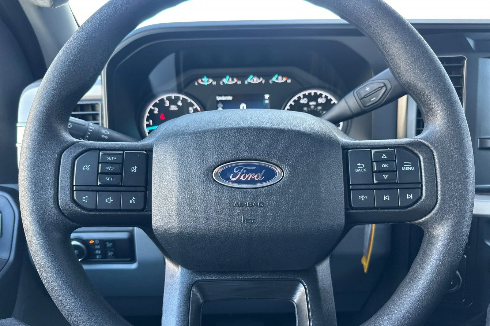 New 2026 Oxford White Ford F-250® XL image 20
