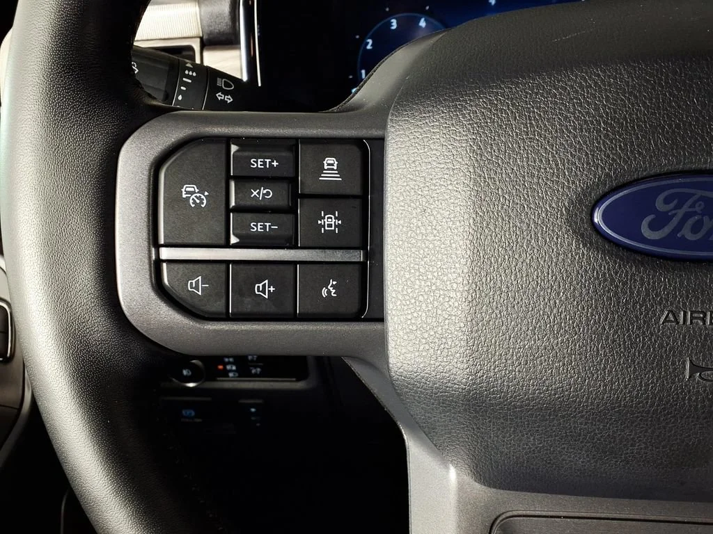 Used 2024 Oxford White Ford LARIAT image 19