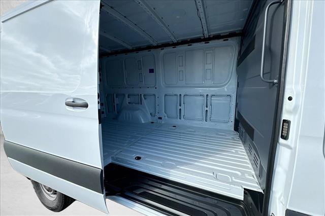 New 2026 Arctic White Mercedes-Benz  image 49