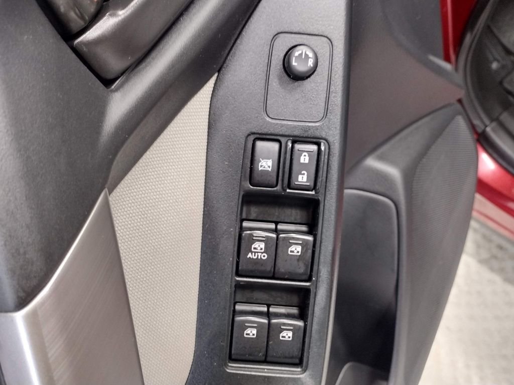 Used 2016 Red Subaru 2.5i Premium image 20