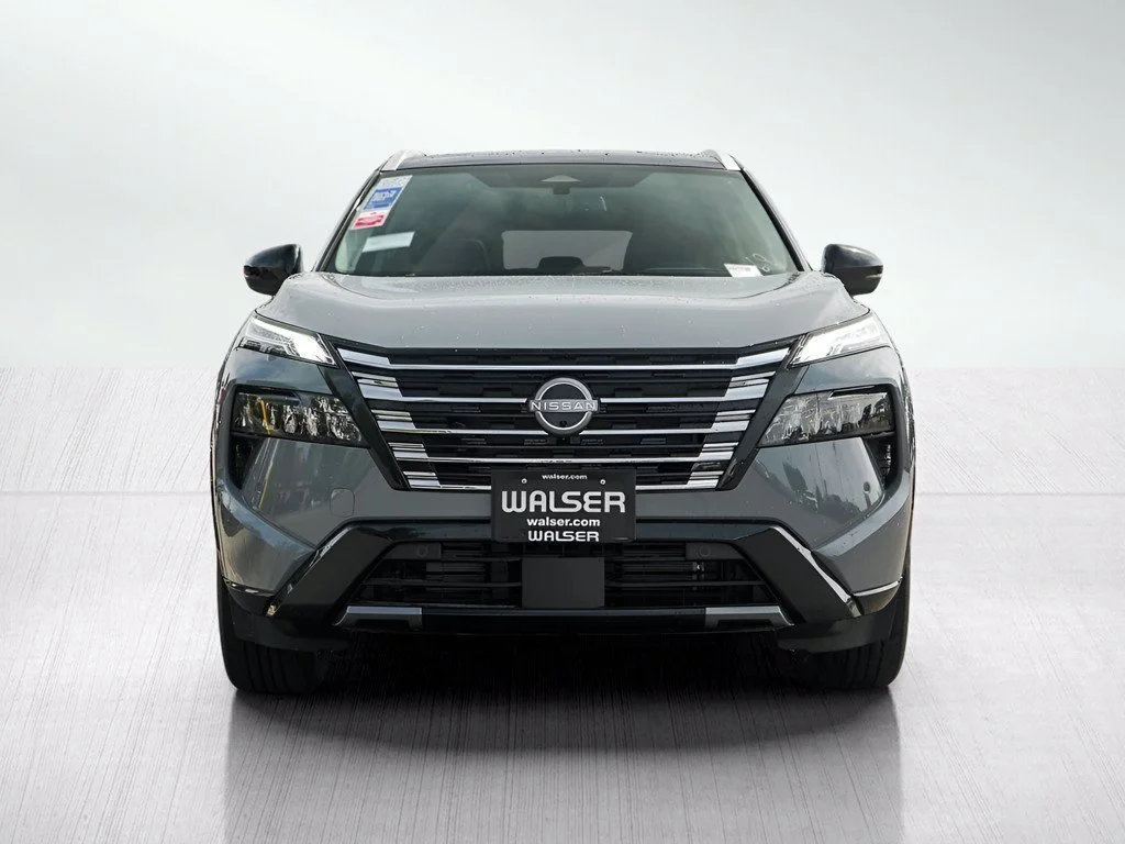 New 2026 Boulder Gray/Super Black Nissan Platinum image 2