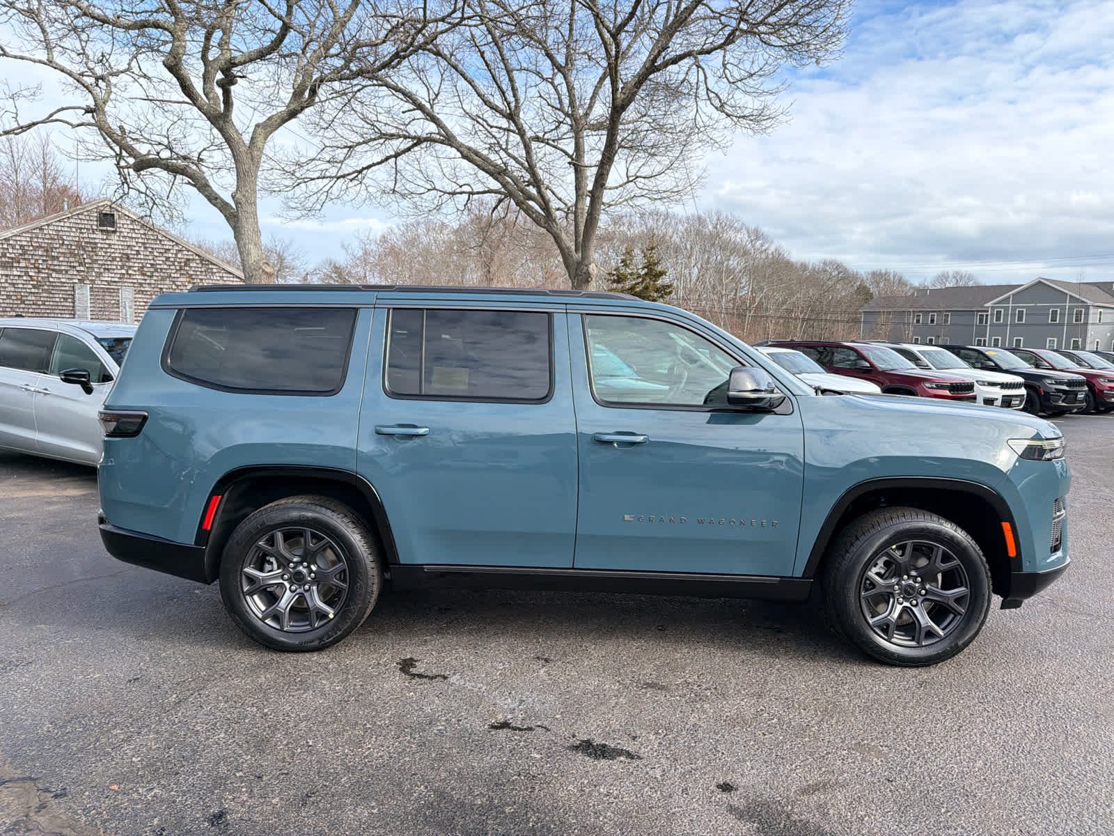 New 2026 Steel Blue Exterior Paint Jeep Limited Altitude image 3