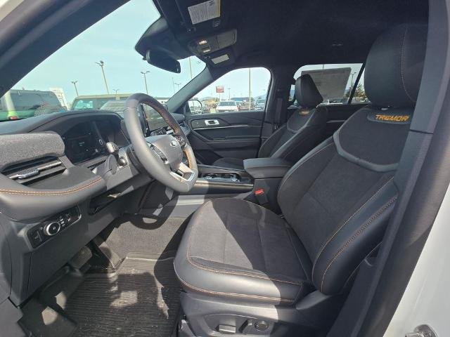 New 2026 Star White Metallic Tri-Coat Ford Tremor® image 48
