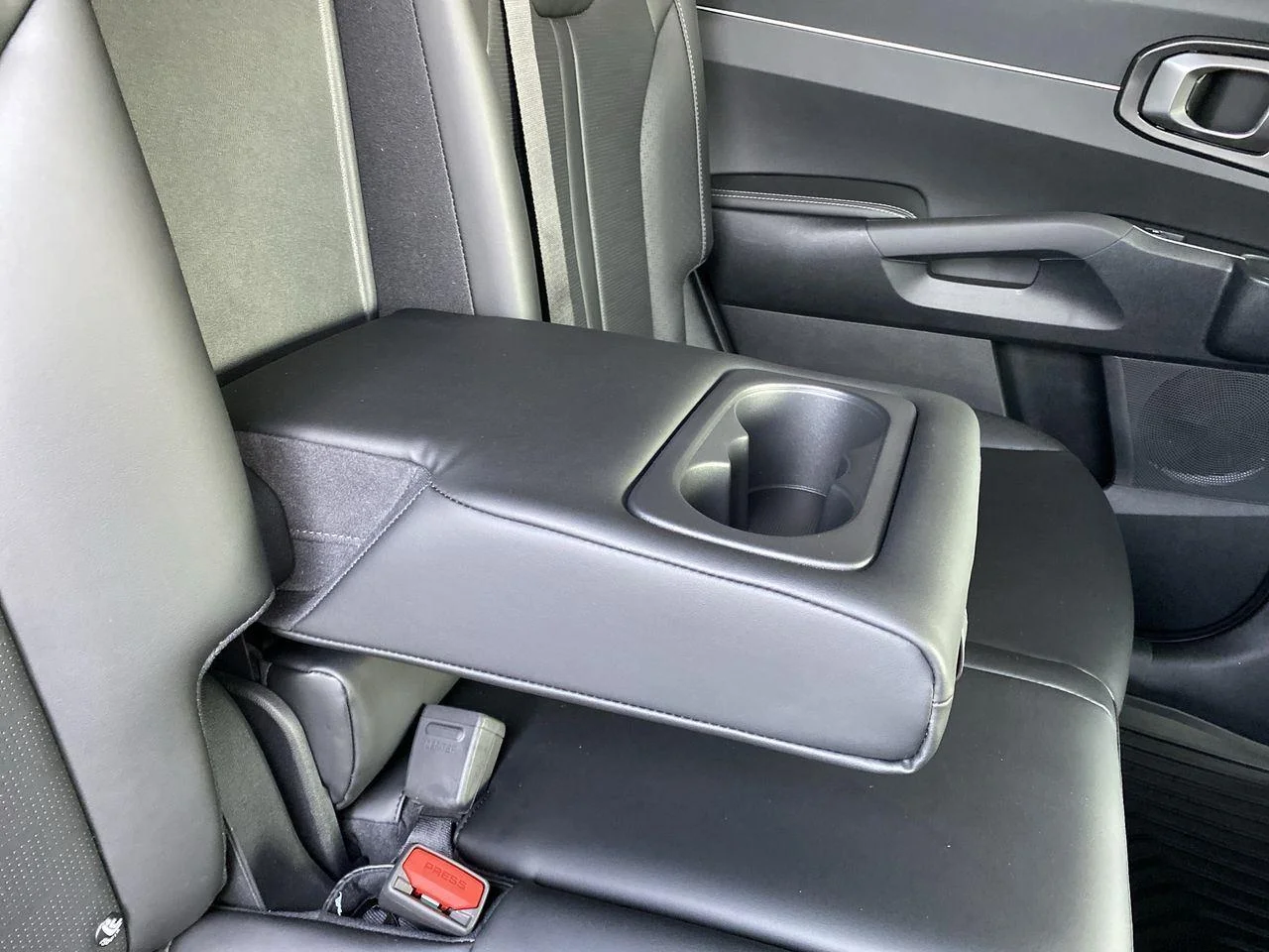2026 Kia Sorento S - Photo 26