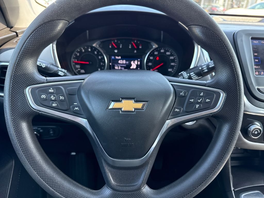 Used 2023 Gray Chevrolet LT image 14